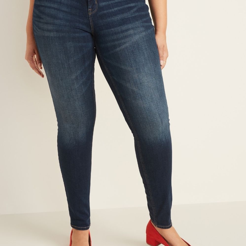 Old Navy Mid Rise Super Skinny Rockstar jeans - 10 long